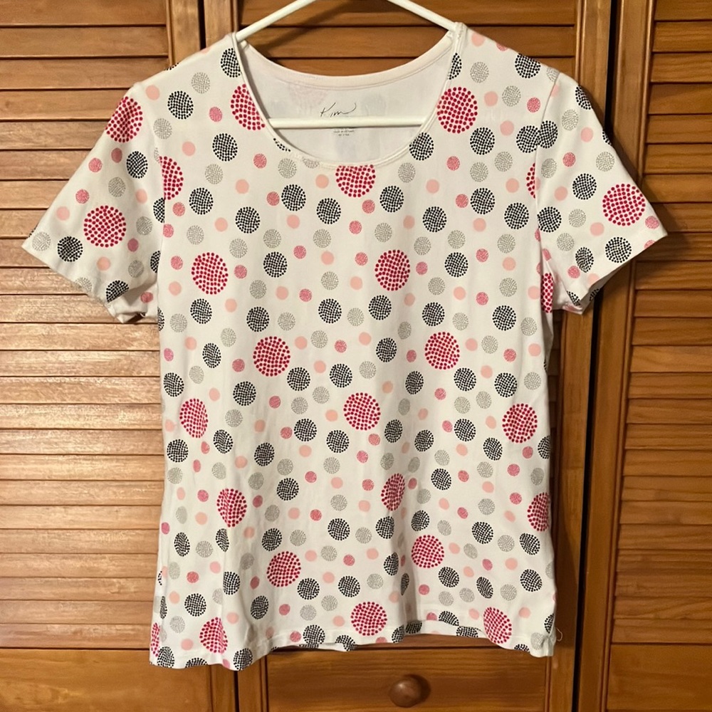 Kim Roger’s top; size Medium
